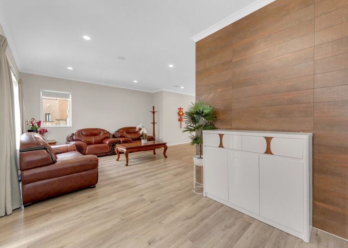  at 5 Creggan Crescent, Flat Bush, Auckland