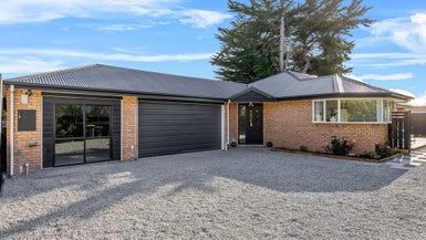  at 198 Keyes Road, New Brighton, Christchurch