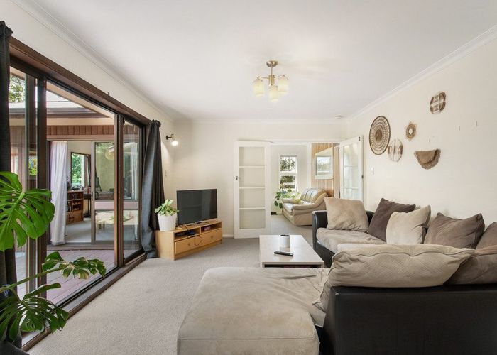  at 19 Carruthers Street, Ilam, Christchurch City, Canterbury