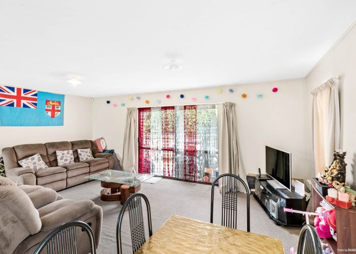  at 2/265 Puhinui Road, Papatoetoe, Auckland