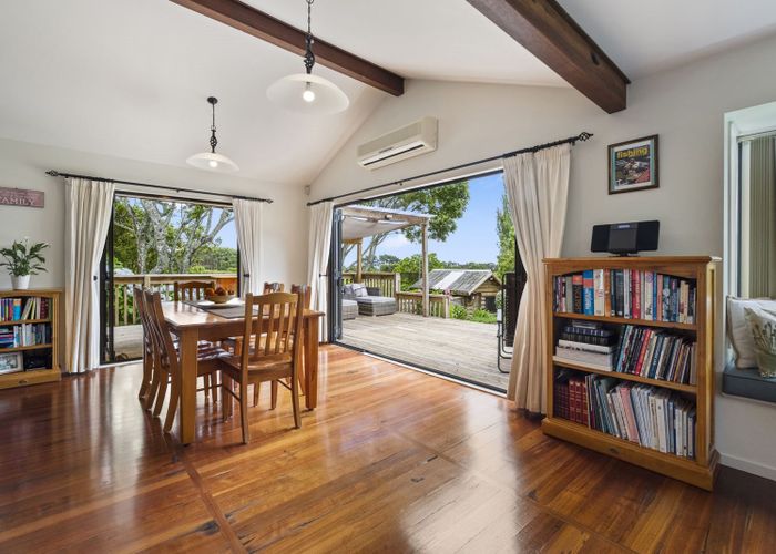  at 7 Shotover Grove, Waikanae