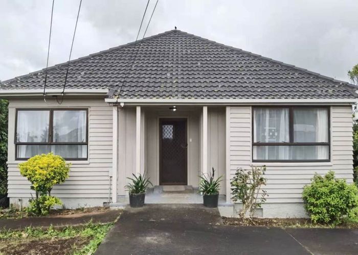  at 375 Mt Albert Road, Mount Roskill, Auckland City, Auckland