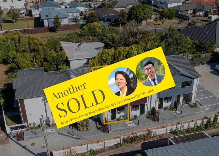  at 6/106 Triangle Road, Massey, Auckland