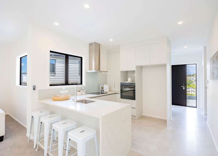  at 6D Pax Avenue, Forrest Hill, North Shore City, Auckland