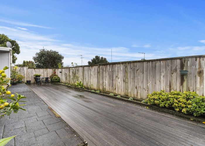  at 4/18 Arabi Street, Sandringham, Auckland