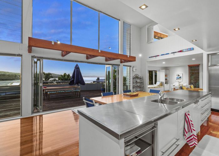  at 20 Highland Lass Place, Langs Beach, Waipu