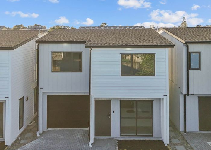  at Lot 5/20 Beaumonts Way, Manurewa, Manukau City, Auckland