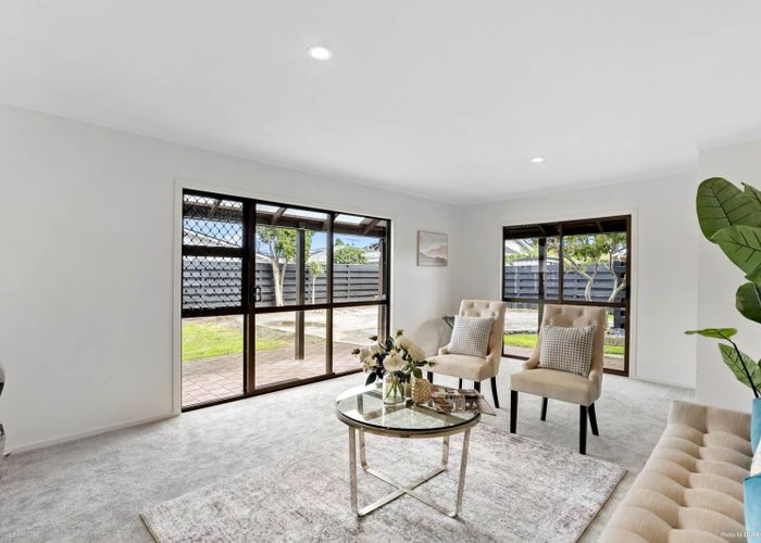  at 2/47 Pakuranga Road, Pakuranga, Auckland