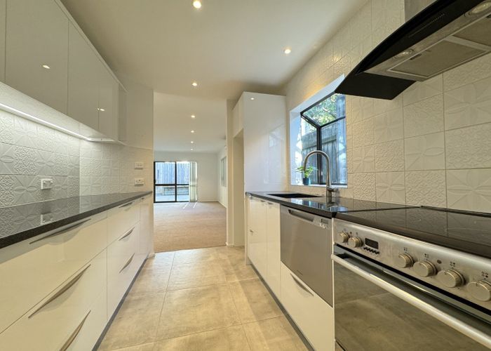  at 3/64 Kaikoura Street, Maupuia, Wellington