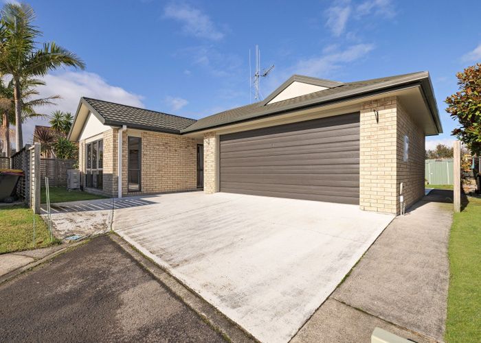  at 16/100 Millers Road, Brookfield, Tauranga, Bay Of Plenty