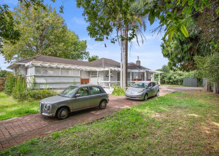 at 40 Swanson Road, Henderson, Waitakere City, Auckland