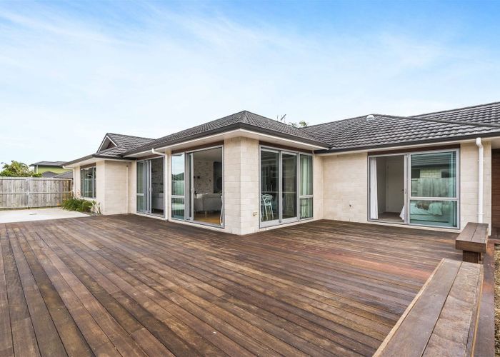  at 52 Sirius Crescent, Rototuna North, Hamilton