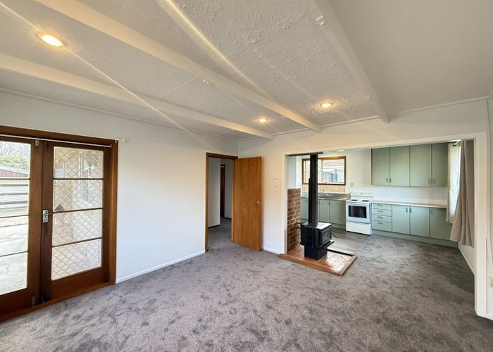  at 40 Frensham Crescent, Woolston, Christchurch City, Canterbury
