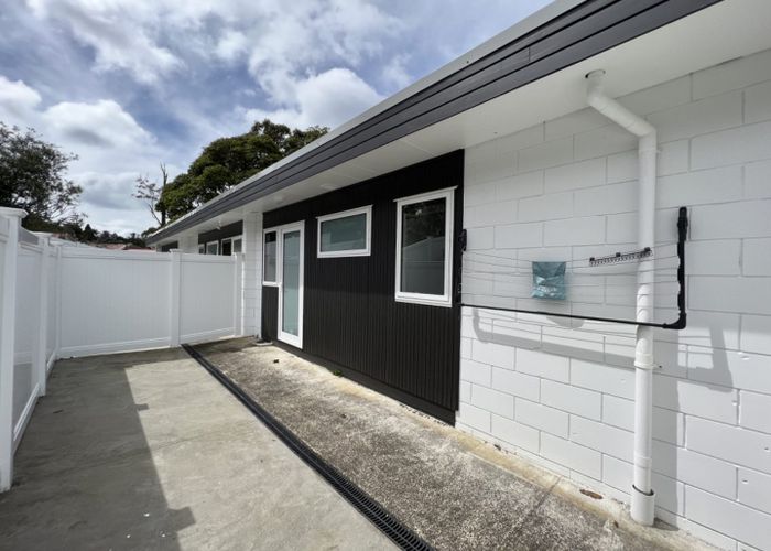  at 3/42 Richards Ave, Forrest Hill, North Shore City, Auckland
