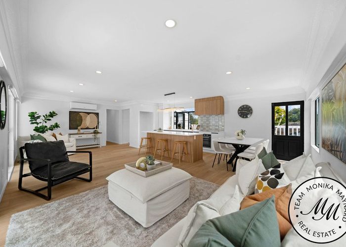  at 11 Idesia Place, Totara Heights, Manukau City, Auckland