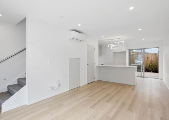  at 19B Chislehurst Street, Henderson, Auckland