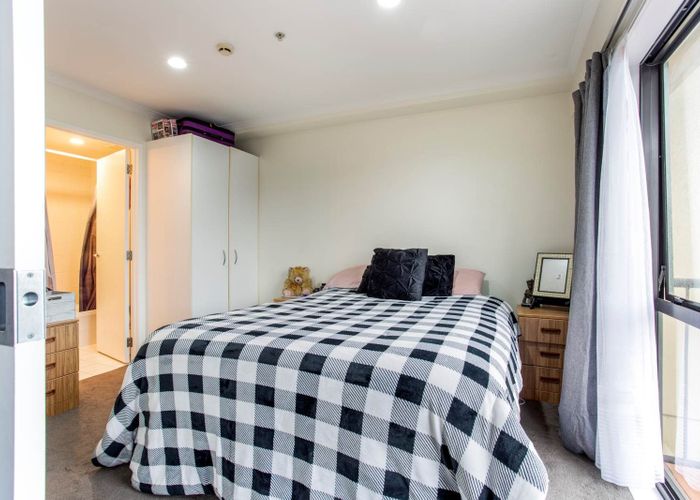  at 7i/18 Ronwood Avenue, Manukau, Manukau City, Auckland