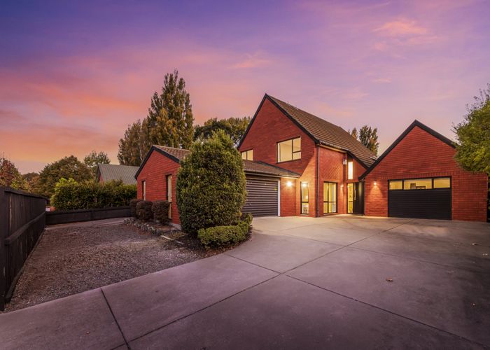  at 17 Sayers Crescent, Ilam, Christchurch
