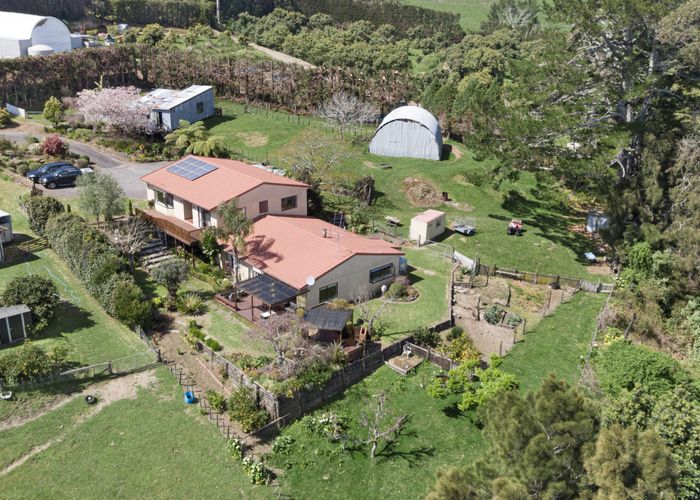  at 416 Kaitemako Road, Welcome Bay, Tauranga