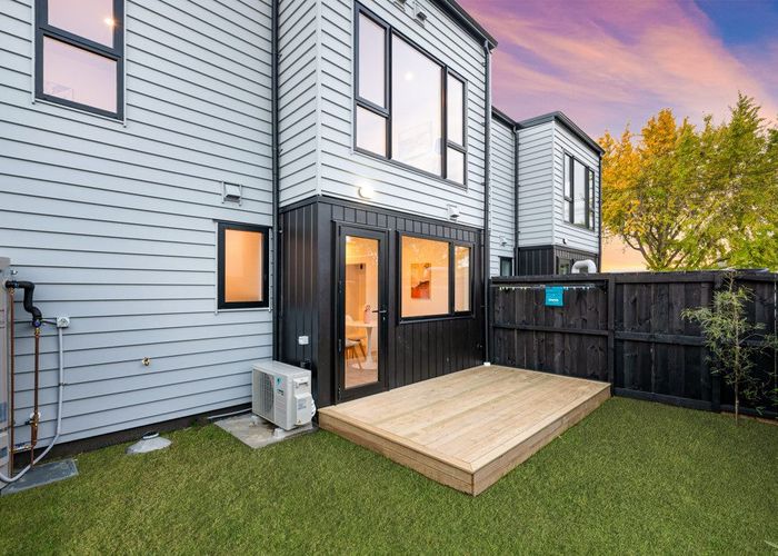  at Lot 4/12 William Street, Mangere East, Manukau City, Auckland