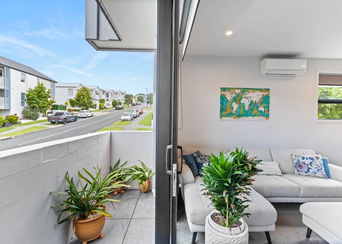  at 29/4 Stables Lane, Millwater, Rodney, Auckland