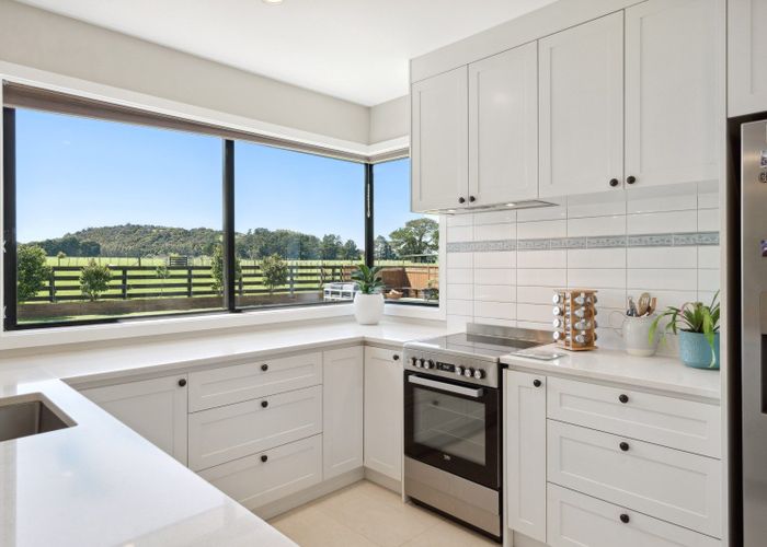  at 546 Belvedere Road, Carterton