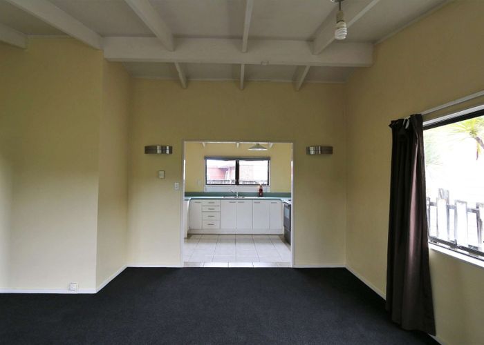  at 2/1577 Great North Road, Waterview, Auckland City, Auckland