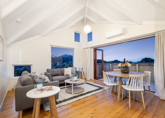  at 11 Puketai Place, Pukerua Bay, Porirua, Wellington