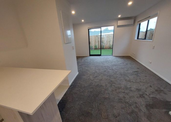  at 6A/87 Taikata Road, Te Atatu Peninsula, Waitakere City, Auckland