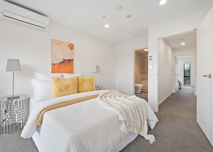  at 7 Waru Lane, Te Atatu Peninsula, Waitakere City, Auckland