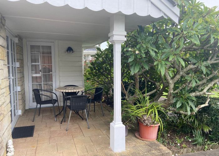  at 3 Meadway, Sunnyhills, Manukau City, Auckland