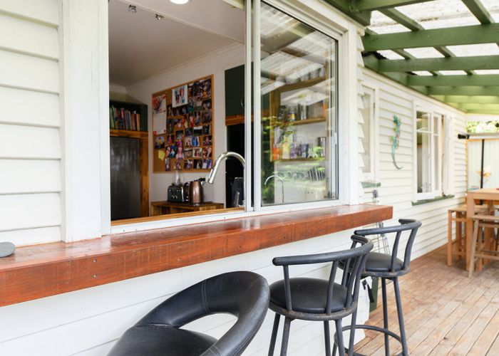  at 18A Verbena Road, Birkdale, North Shore City, Auckland