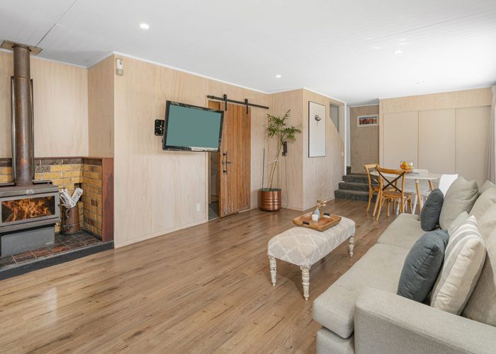  at 1 Hilldale Crescent, Kuaotunu West