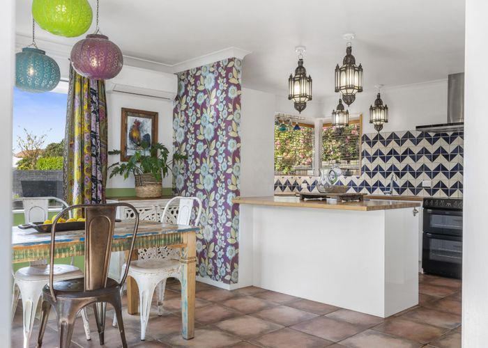  at 8B Holland Street, Glenholme, Rotorua, Bay Of Plenty