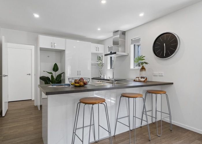  at 548B Glenfield Road, Glenfield, North Shore City, Auckland