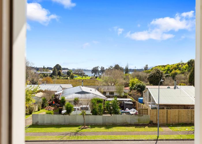  at 41 Dingadee Street, Welcome Bay, Tauranga