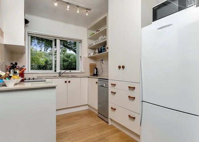  at 10/87 Beresford Street West, Freemans Bay, Auckland