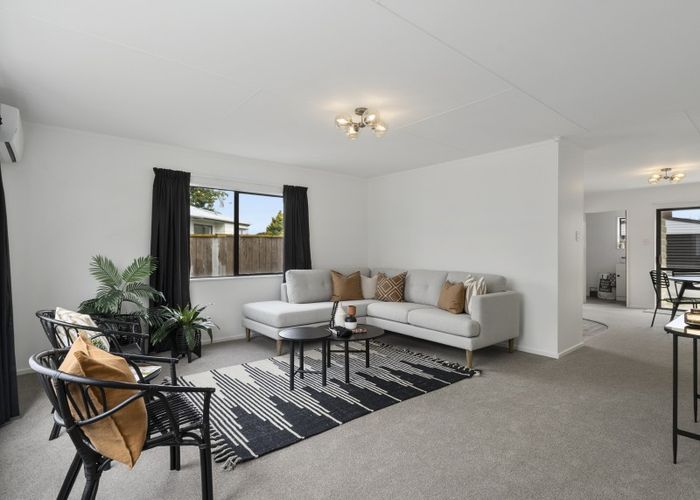  at 69 Hillcrest Drive, Kelvin Grove, Palmerston North