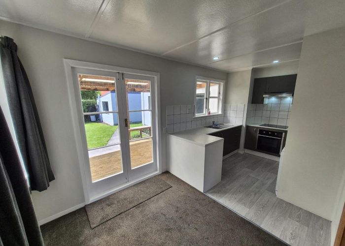  at 18  Christian Street, Bryndwr, Christchurch City, Canterbury