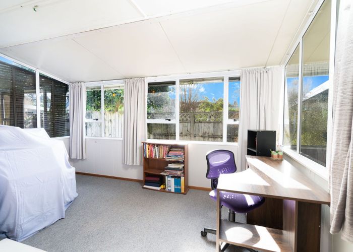  at 2/60 Cairnfield Road, Kensington, Whangarei