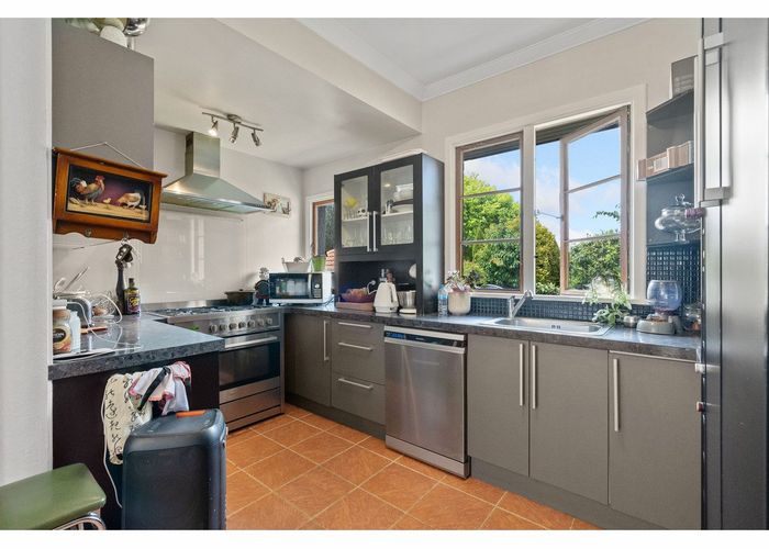  at 605 Tay Street, Hawthorndale, Invercargill