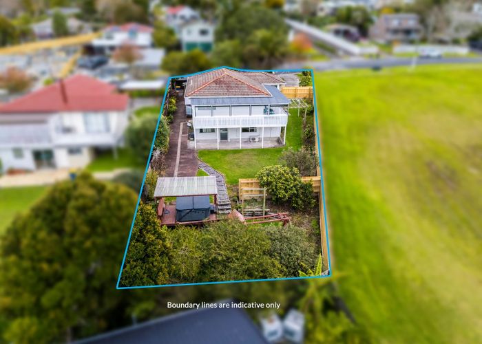  at 92 Gallony Avenue, Massey, Waitakere City, Auckland