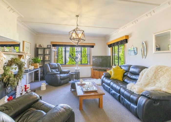  at 709 Nelson Street North, Hastings