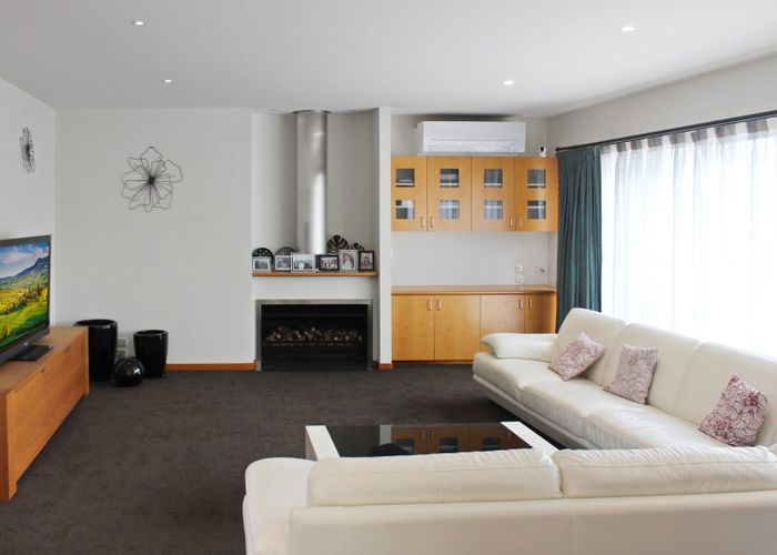  at 50 Chateau Drive, Burnside, Christchurch City, Canterbury
