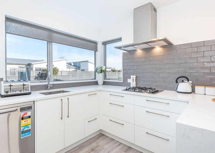  at 7 Kakapo Lane, Redwood, Christchurch City, Canterbury