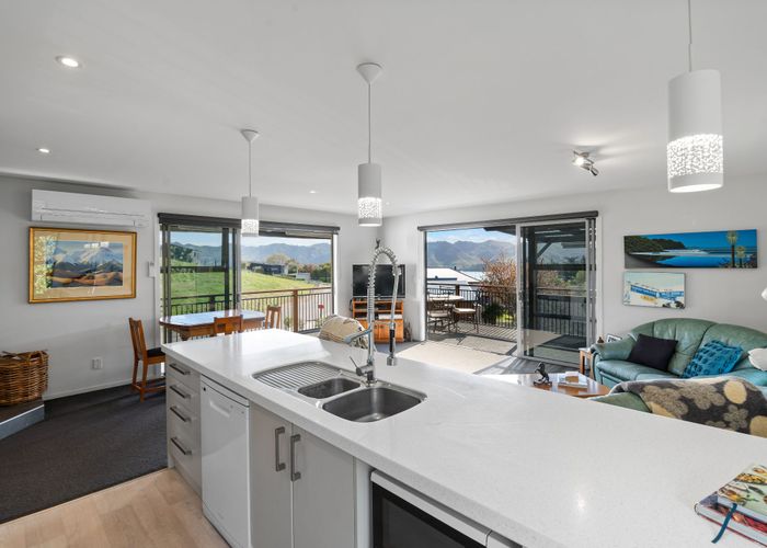  at 5 Taimana Lane, Lyttelton