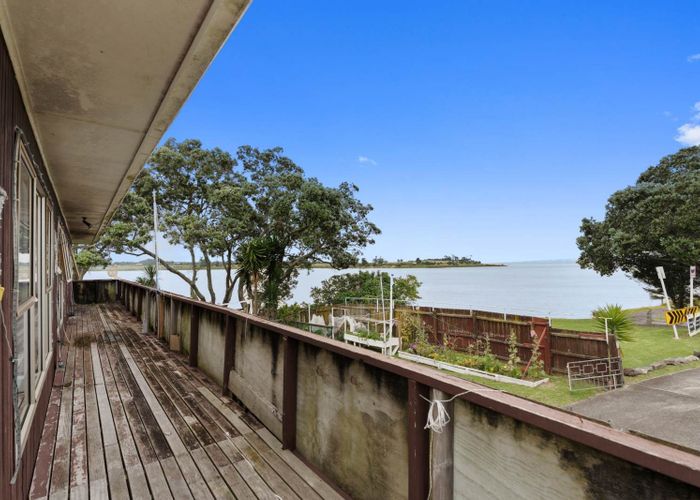  at 582 Weymouth Road, Weymouth, Manukau City, Auckland