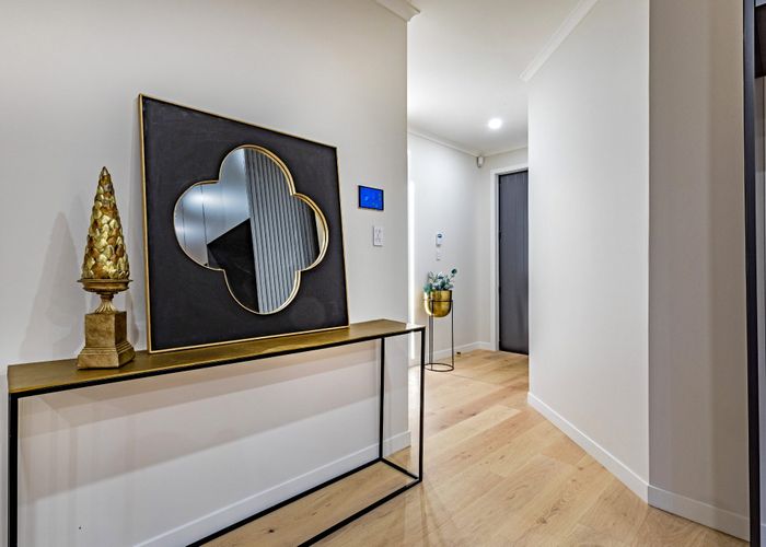  at 42 Gordon Avenue, Milford, Auckland