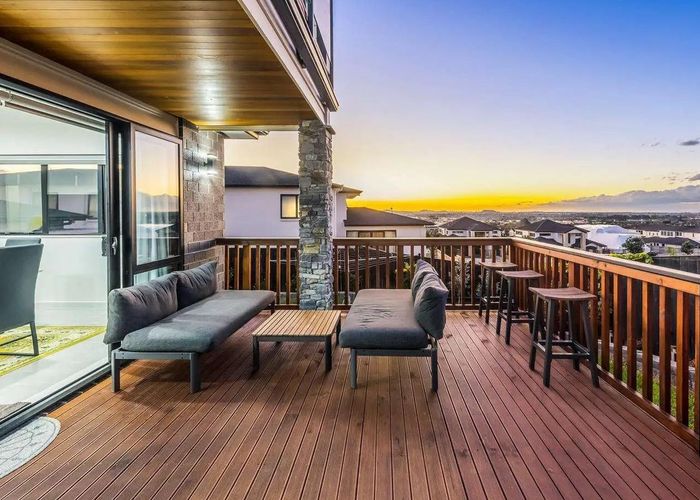  at 54 Armstrong Farm DR, East Tāmaki Heights, Auckland