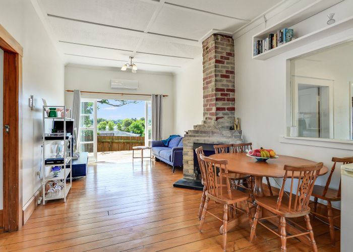  at 75 Tuhikaramea Road, Dinsdale, Hamilton